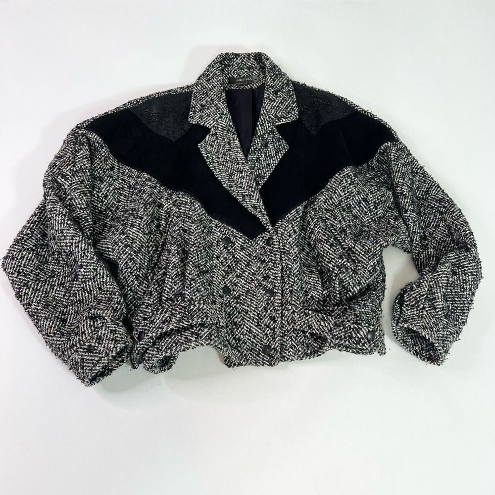 Havoc Jacket Womens Medium White Black Genuine Leather Long Sleeve Cropped Coat